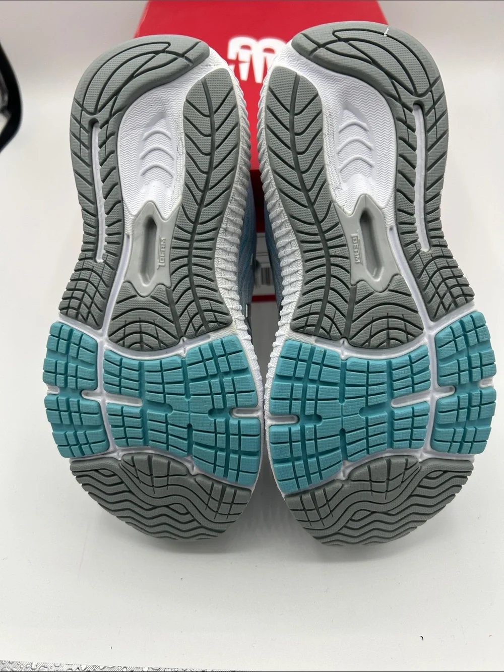 New Balance 860 Light Gray and Teal GIRLS 13W width Shoes